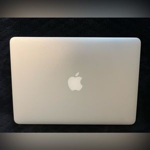 Apple MacBook Pro
